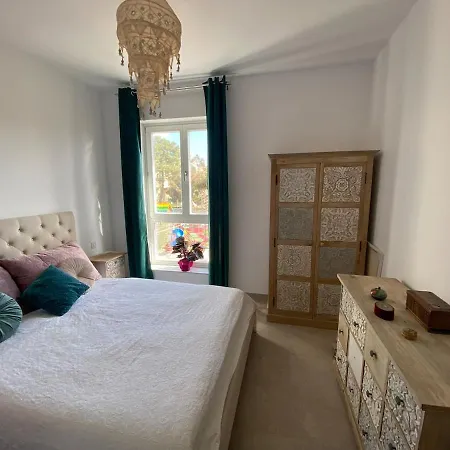 3 Bedroom Luxury With Garden And Church Views